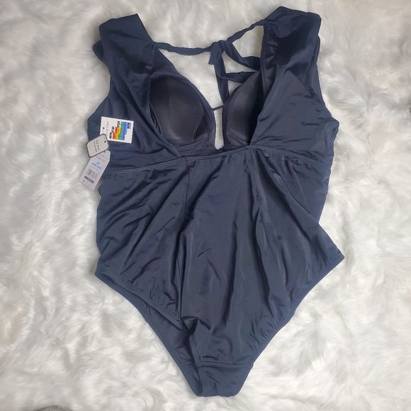 ◇◇ Time and Tru Black One Piece Swim Suit Size 2X NWT - Picture 7 of 10